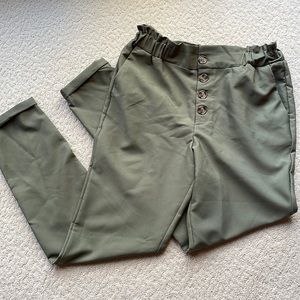 Ophelia Roe paper bag army green pants size women small